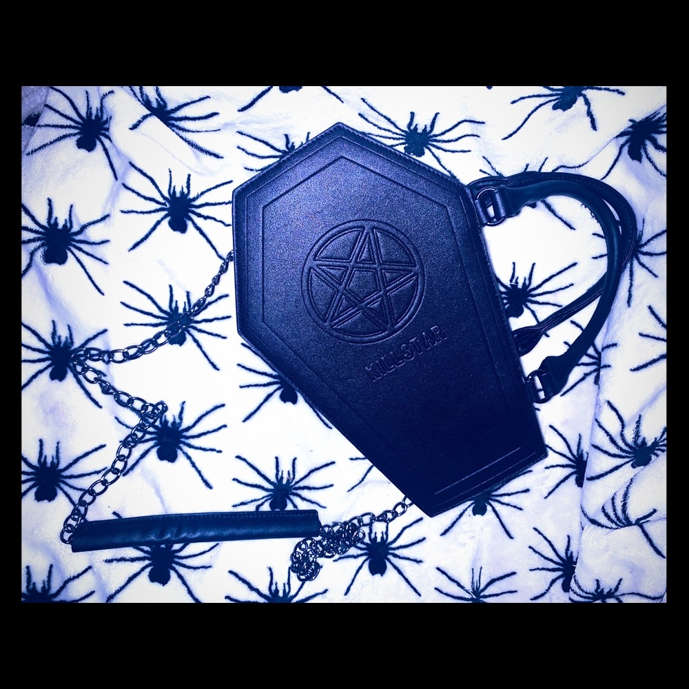Killstar coffin purse